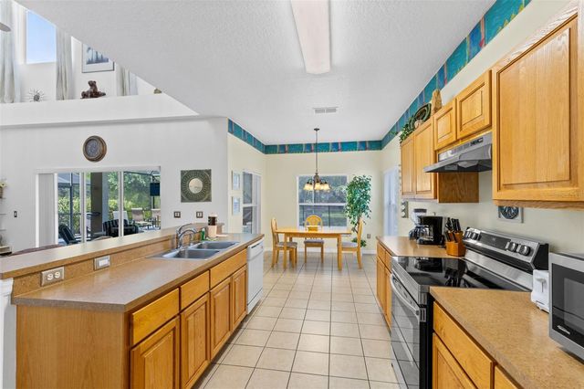 4602 CUMBRIAN LAKES DRIVE, Kissimmee, FL 34746