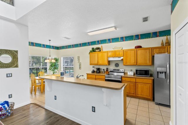 4602 CUMBRIAN LAKES DRIVE, Kissimmee, FL 34746