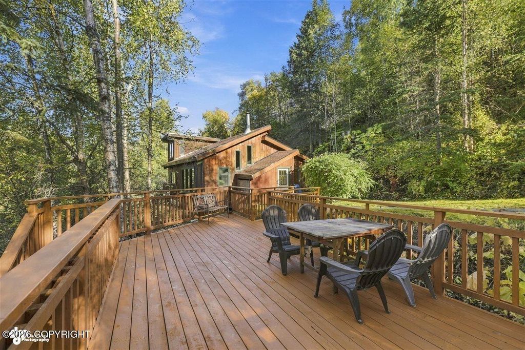 18454 Amonson Road, Chugiak, AK 99567