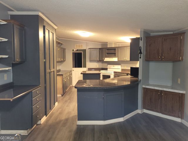 8449 Lee Rd 158, Salem, AL 36874