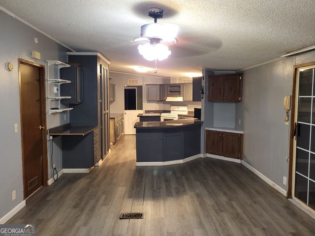 8449 Lee Rd 158, Salem, AL 36874