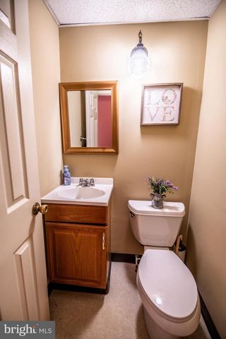 803 GROVE PL, Havertown, PA 19083