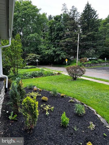 803 GROVE PL, Havertown, PA 19083