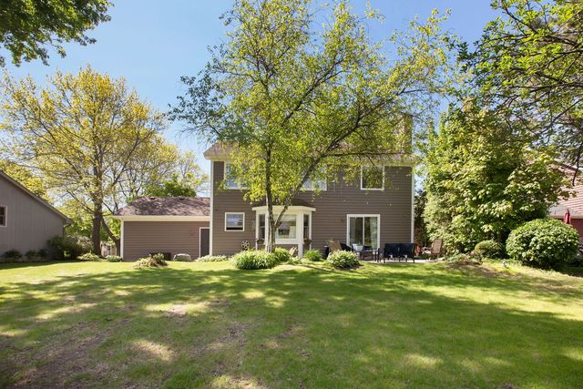 110 Courtney Lane, Cary, IL 60013