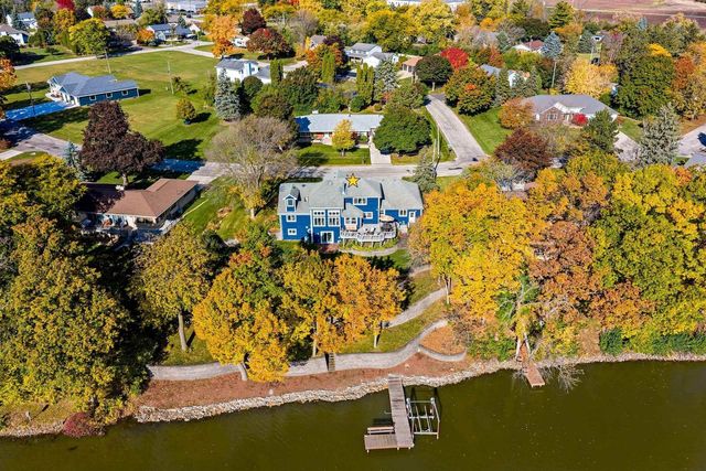 63 FOX POINT DRIVE, Appleton, WI 54911