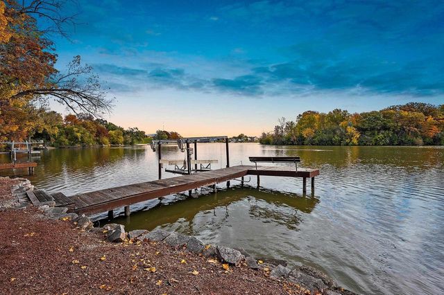 63 FOX POINT DRIVE, Appleton, WI 54911