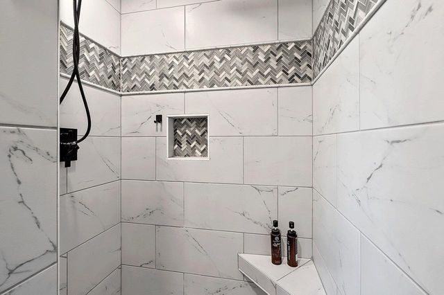 63 FOX POINT DRIVE, Appleton, WI 54911