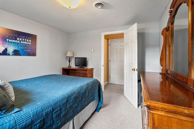 63 FOX POINT DRIVE, Appleton, WI 54911