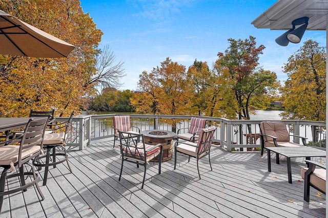 63 FOX POINT DRIVE, Appleton, WI 54911