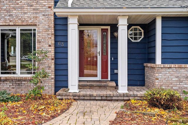 63 FOX POINT DRIVE, Appleton, WI 54911