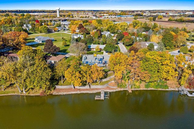 63 FOX POINT DRIVE, Appleton, WI 54911