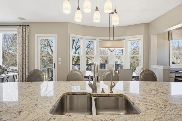 11587 Avery Drive, Inver Grove Heights, MN 55077