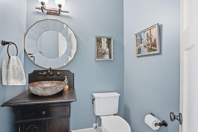 11587 Avery Drive, Inver Grove Heights, MN 55077