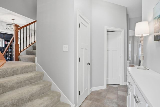 11587 Avery Drive, Inver Grove Heights, MN 55077