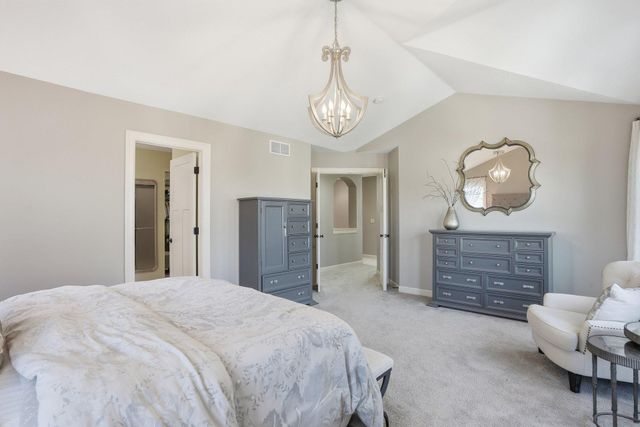 11587 Avery Drive, Inver Grove Heights, MN 55077