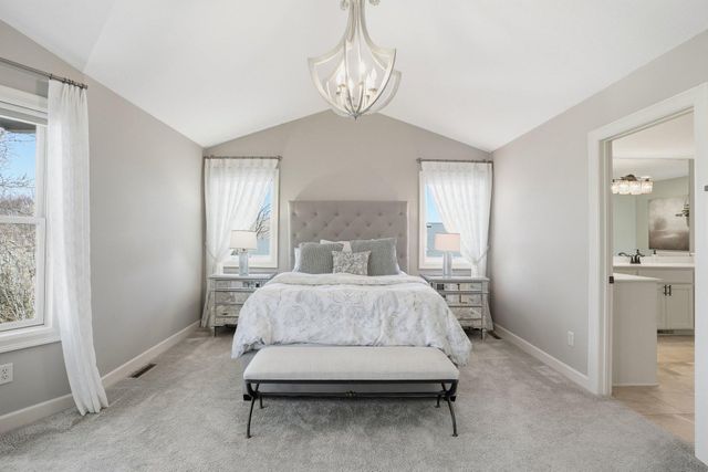 11587 Avery Drive, Inver Grove Heights, MN 55077