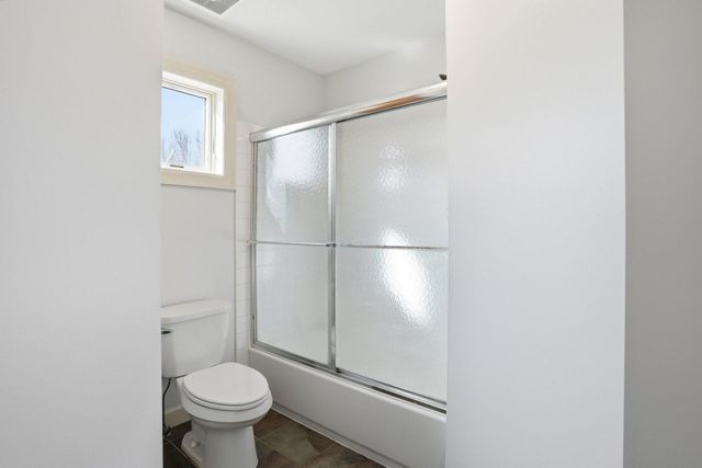 11587 Avery Drive, Inver Grove Heights, MN 55077