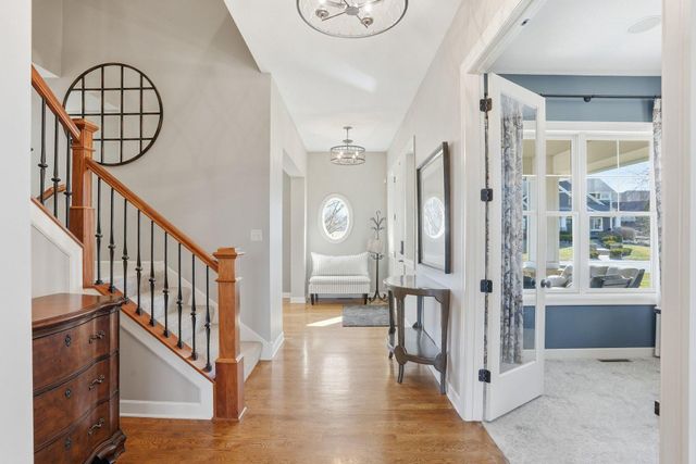 11587 Avery Drive, Inver Grove Heights, MN 55077