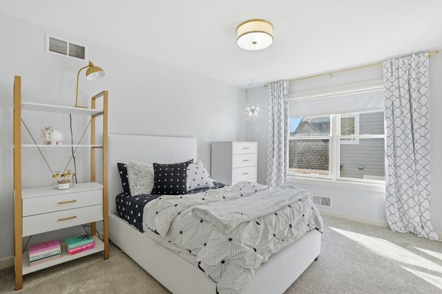 11587 Avery Drive, Inver Grove Heights, MN 55077