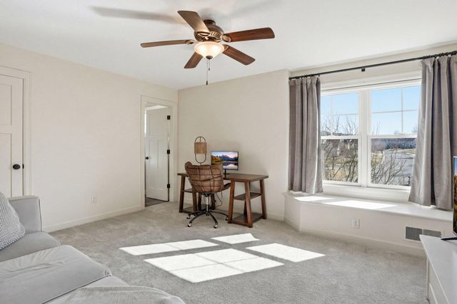 11587 Avery Drive, Inver Grove Heights, MN 55077