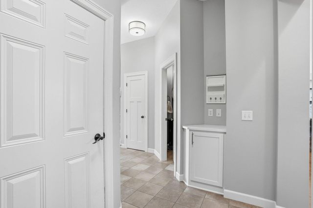 11587 Avery Drive, Inver Grove Heights, MN 55077