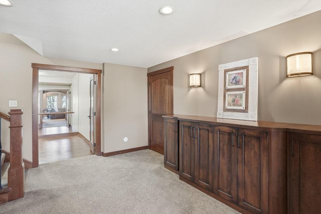 11587 Avery Drive, Inver Grove Heights, MN 55077