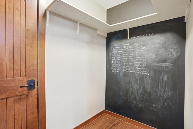 11587 Avery Drive, Inver Grove Heights, MN 55077