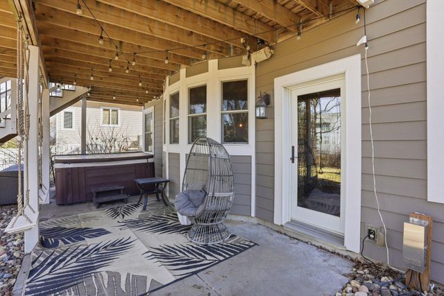 11587 Avery Drive, Inver Grove Heights, MN 55077