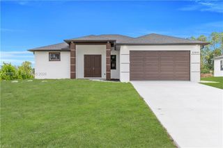 2903 Villa Ave S, Lehigh Acres, FL 33976