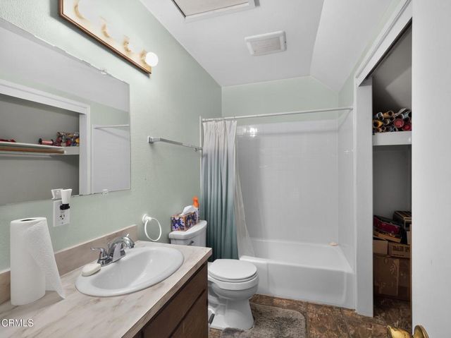 2163 Palos Court, Thousand Oaks, CA 91320