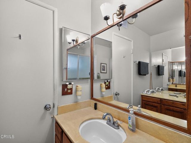 2163 Palos Court, Thousand Oaks, CA 91320