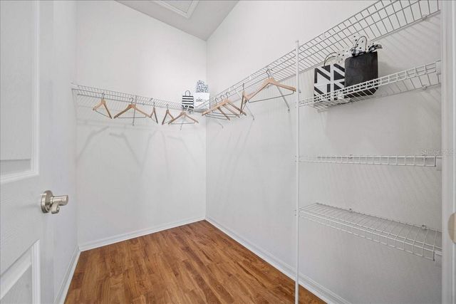 986 OSCAR LANE, The Villages, FL 32162