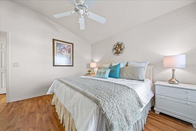 986 OSCAR LANE, The Villages, FL 32162