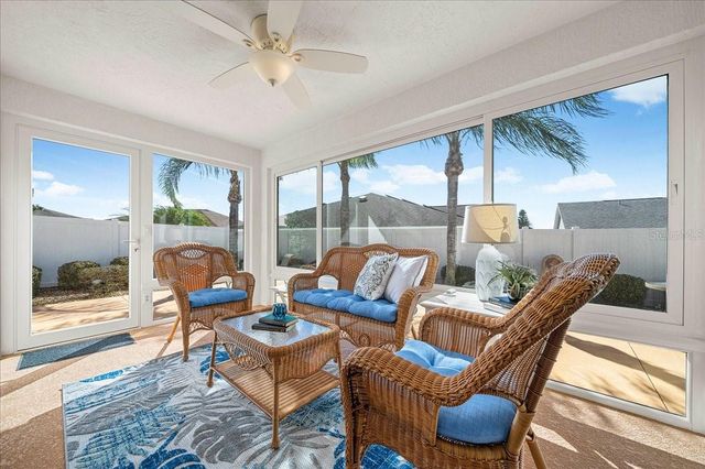 986 OSCAR LANE, The Villages, FL 32162