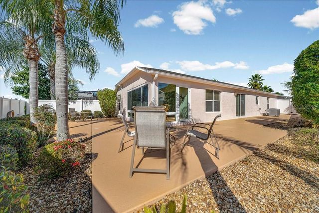 986 OSCAR LANE, The Villages, FL 32162