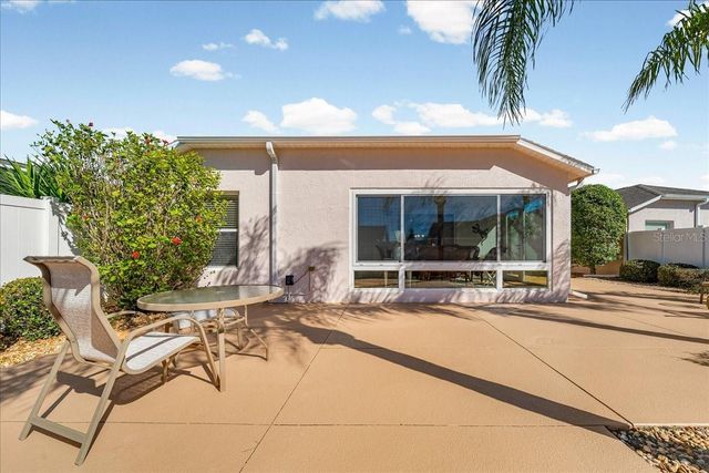 986 OSCAR LANE, The Villages, FL 32162