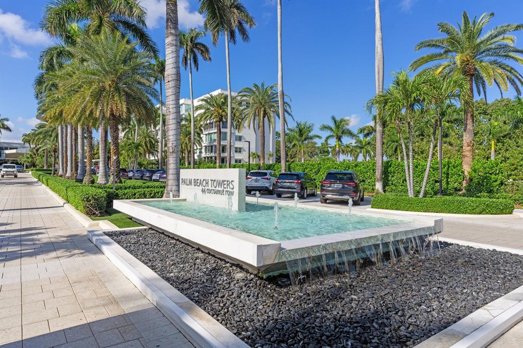 44 Cocoanut Row T13, Palm Beach, FL 33480
