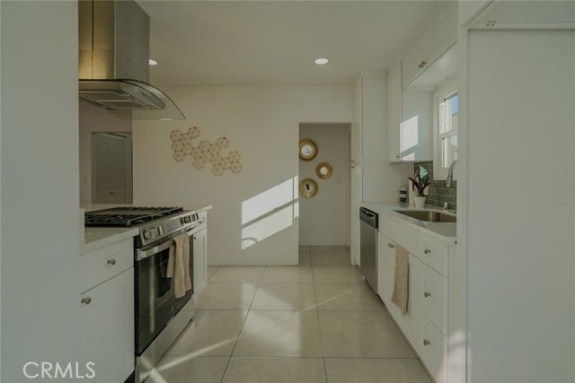 7806 S Denker Ave, Los Angeles, CA 90047