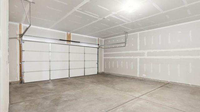 2513 Skye Drive, Pingree Grove, IL 60140