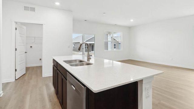 2513 Skye Drive, Pingree Grove, IL 60140