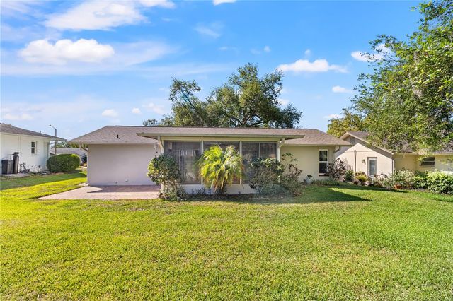 10616 SPRINGWOOD DRIVE, Port Richey, FL 34668