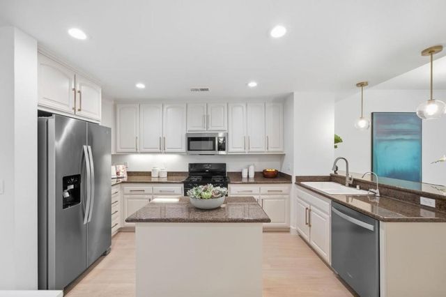40733 Greystone Terrace, Fremont, CA 94538