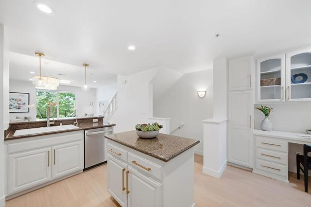 40733 Greystone Terrace, Fremont, CA 94538