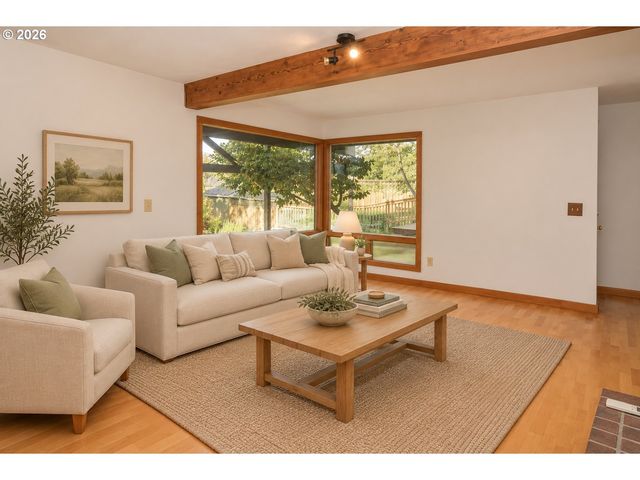 2630 ELINOR St, Eugene, OR 97403