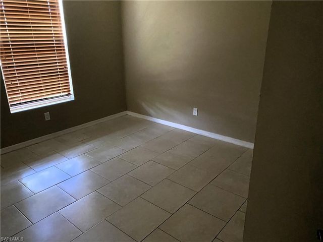 5212 3rd ST W, Lehigh Acres, FL 33971