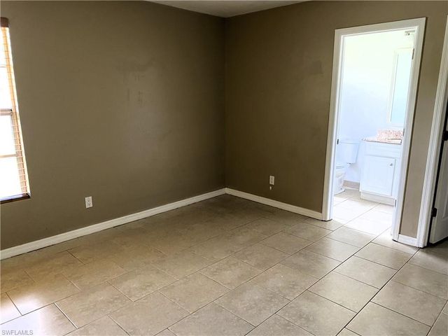 5212 3rd ST W, Lehigh Acres, FL 33971