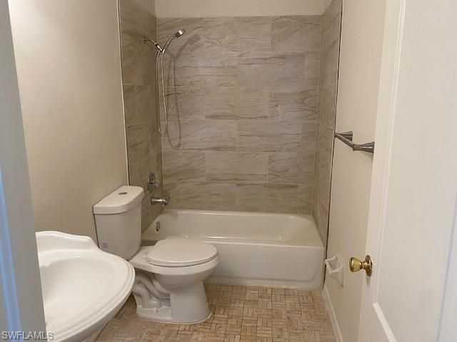 5212 3rd ST W, Lehigh Acres, FL 33971