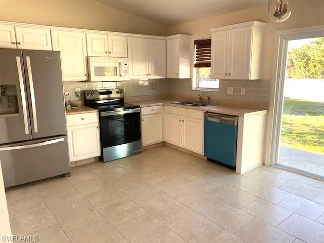 5212 3rd ST W, Lehigh Acres, FL 33971