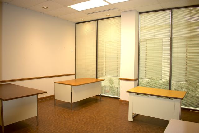 415 Washington Street 107, Waukegan, IL 60085