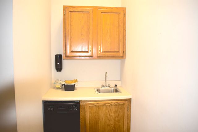 415 Washington Street 107, Waukegan, IL 60085